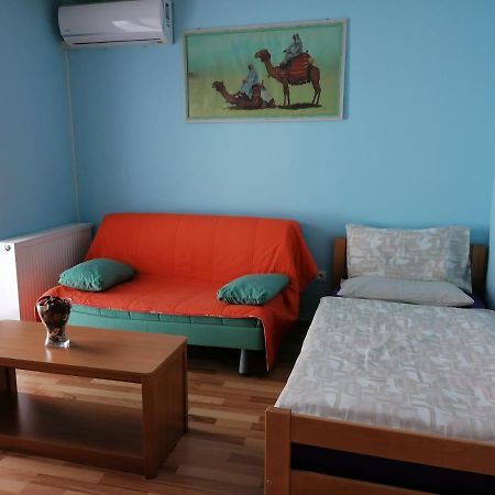 Apartment Modrina โคบาริด ภายนอก รูปภาพ