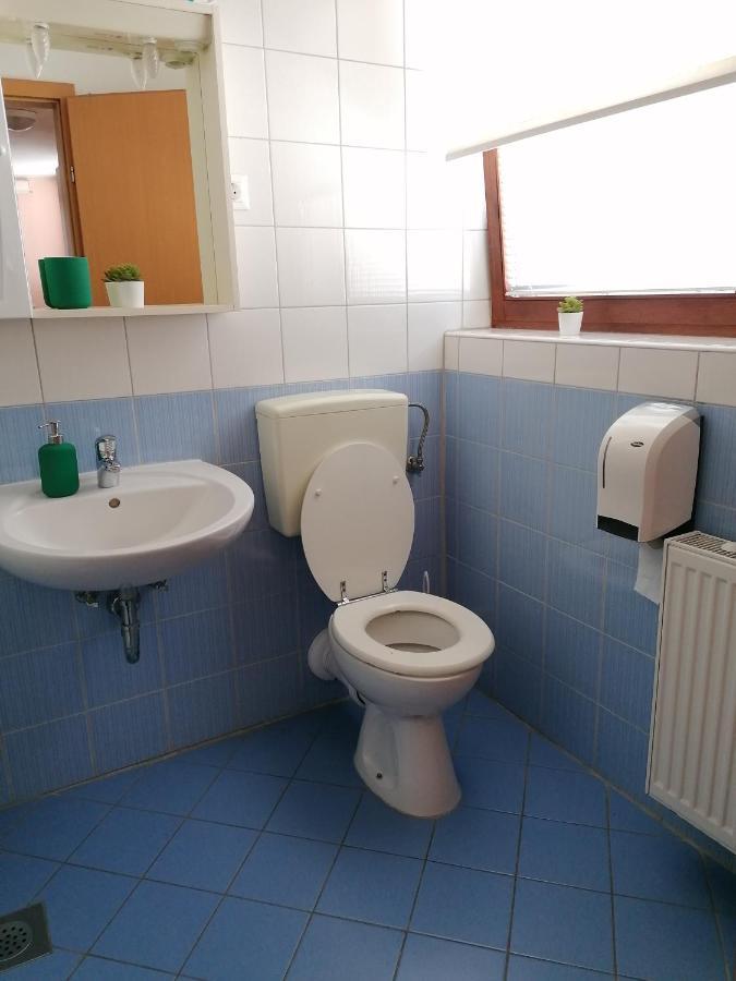Apartment Modrina โคบาริด ภายนอก รูปภาพ