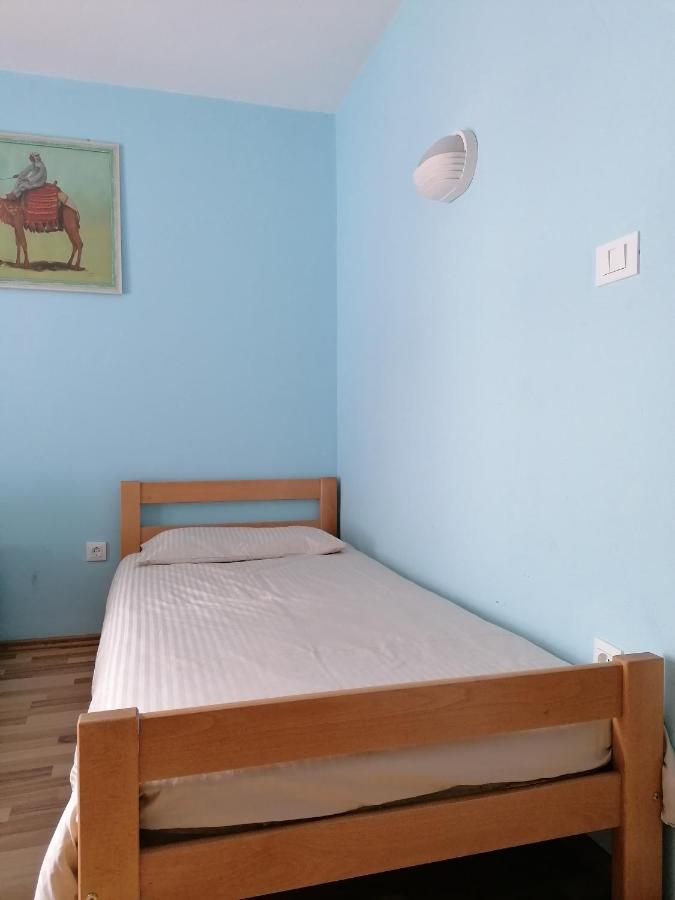 Apartment Modrina โคบาริด ภายนอก รูปภาพ